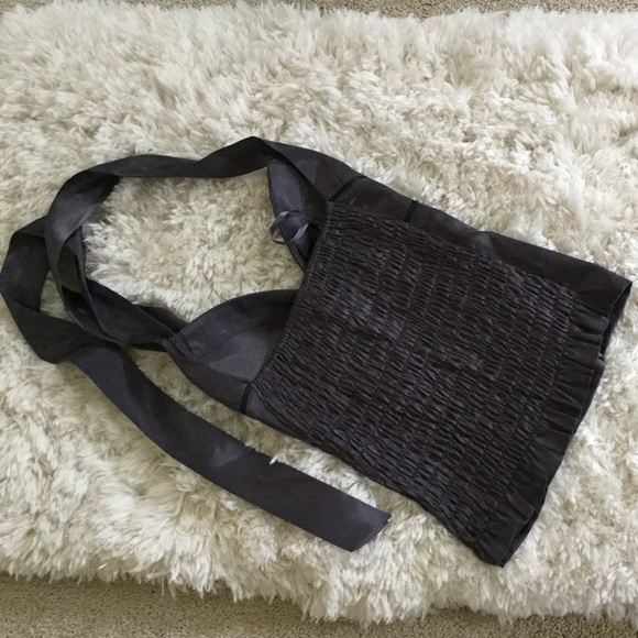 Fitted Halter Top - Picture 2 of 8